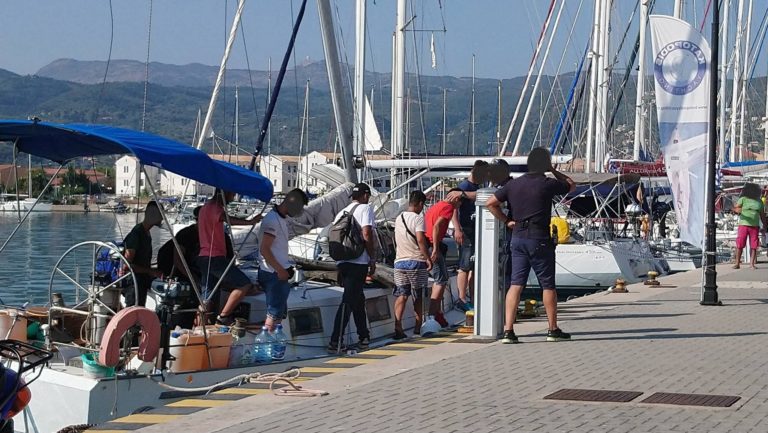 Είκοσι τρεις μετανάστες και 3 διακινητές συνελήφθησαν στο ακρωτήριο Δουκάτο