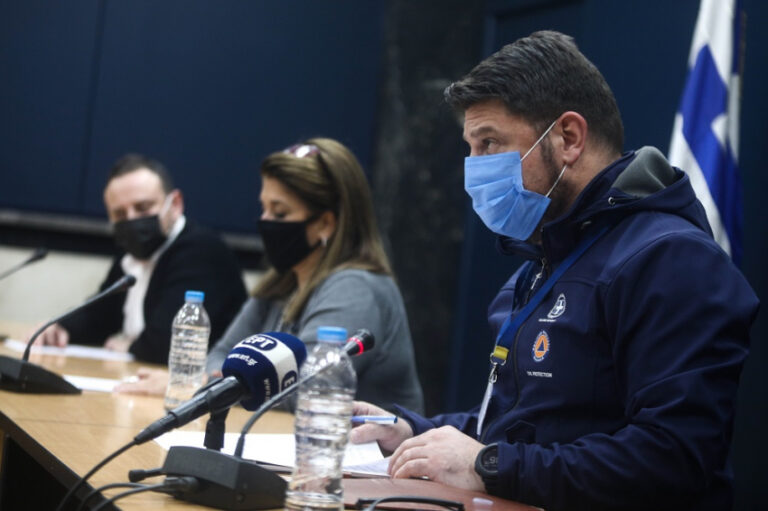 Βγαίνει απο το Βαθύ Κόκκινο από τη Δευτέρα και η Λευκάδα!!!