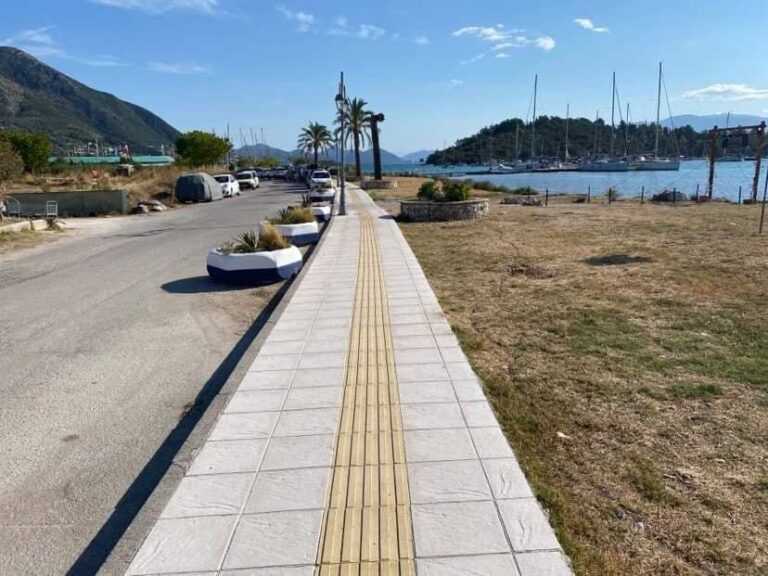 Ολοκλήρωση Κατασκευής Πεζοδρομίων ΔΕ Ελλομένου