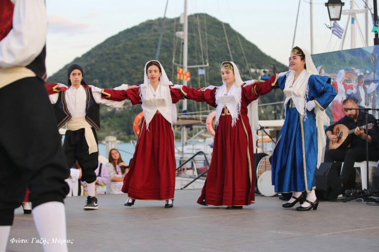 Την Τρίτη, 23/5/2023 , πραγματοποιήθηκε εκδήλωση στην πλατεία του Νυδριού για την Ένωση των Επτανήσων με την Ελλάδα από τον Πολιτιστικό Σύλλογο Νυδριού & Περιχώρων “ΑΛΕΞΑΝΔΡΟΣ”.