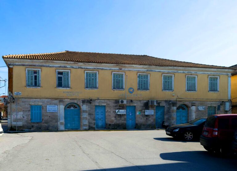 «Ευχαριστήρια επιστολή προς τον Δήμο Λευκάδας για τη δωρεάν παραχώρηση αιθουσών προκειμένου να καλυφθούν οι στεγαστικές ανάγκες της Νέας Χορωδίας Λευκάδας»