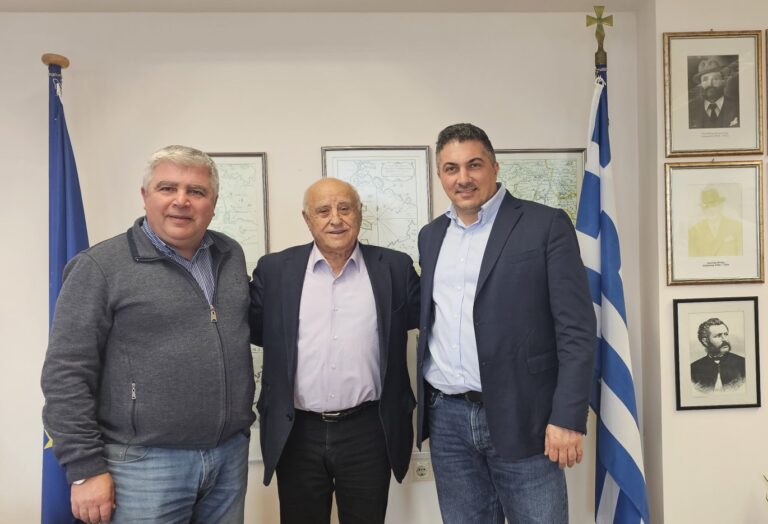 «Συνάντηση  Δήμαρχου Λευκάδας κ. Ξενοφώντα Βεργίνη  με τον Δήμαρχο Πρέβεζας κ. Νίκο Γεωργάκο και  τον  Δήμαρχο  Ακτίου – Βόνιτσας κ. Θανάση  Κασόλα»