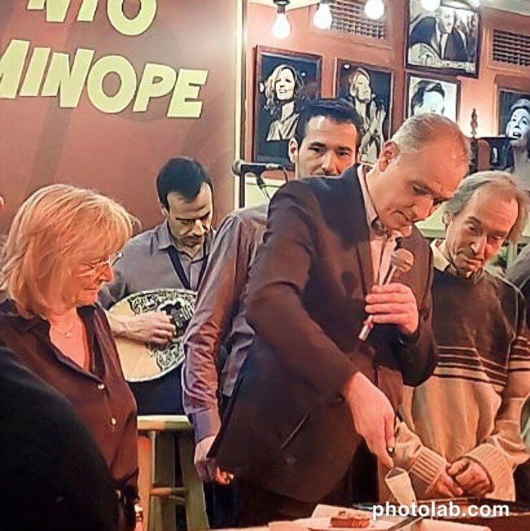 Ο Πολιτιστικός Σύλλογος Απανταχού Ευγηριωτών Λευκάδος, δείχνοντας αισθητή ανανέωση και αλληλεγγύη, υποδέχθηκε τη νέα χρονιά με ενθουσιασμό.