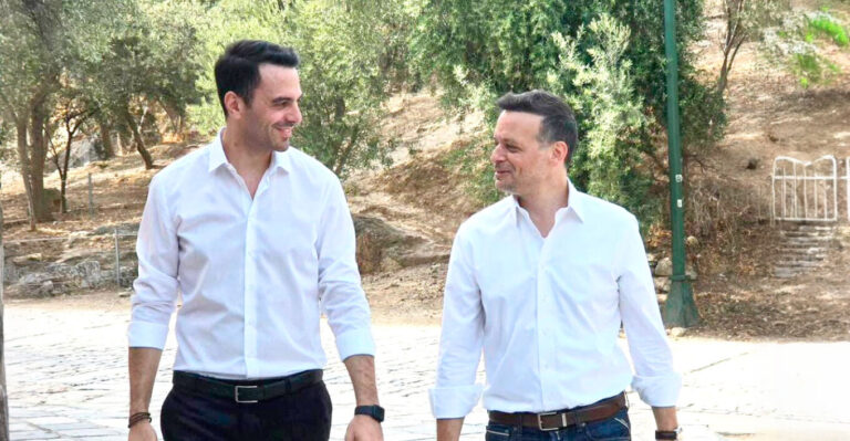 Στην Λευκάδα ο Χάρης Δούκας και ο Μανώλης Χριστοδουλάκης