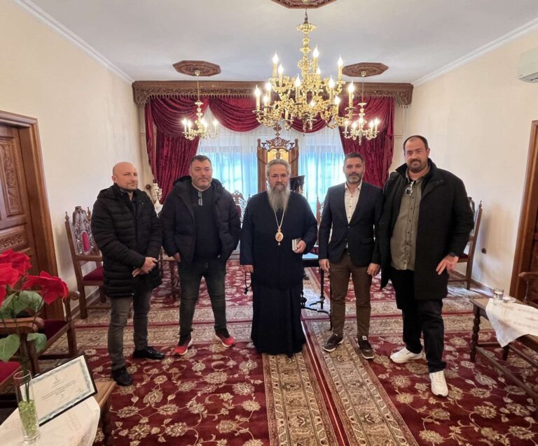Συνάντηση με τον Σεβασμιότατο Μητροπολίτη Λευκάδος και Ιθάκης κ.κ. Θεόφιλο είχαν ο επικεφαλής και μέλη του συνδυασμού “Νέο Επιμελητήριο”
