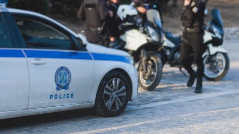 Bασιλική Λευκάδας: Βόμβα εντοπίστηκε σε βίλα επιχειρηματία που δραστηριοποιείται στη Νέα Υόρκη